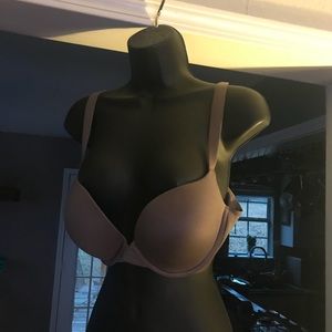 Spanx Push-ups plunge